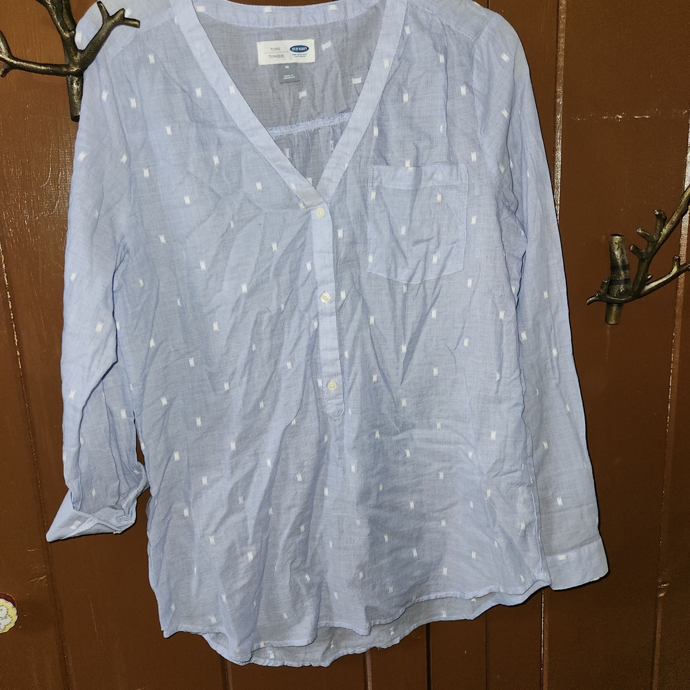 Old Navy Light Blue V-Neck Shirt